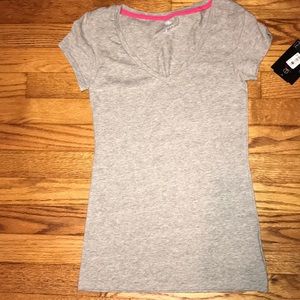 Grey short sleeve shirt
